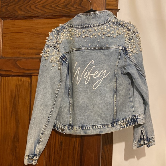 Wifey Jean Jacket - Picture 3 of 4